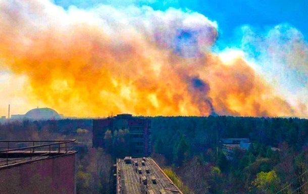 В ГСЧС опровергли масштабные пожары в Чернобыльской зоне