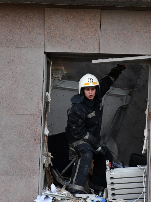 В ГСЧС опубликовали фото и видео спасательных работ в Николаевской ОГА
