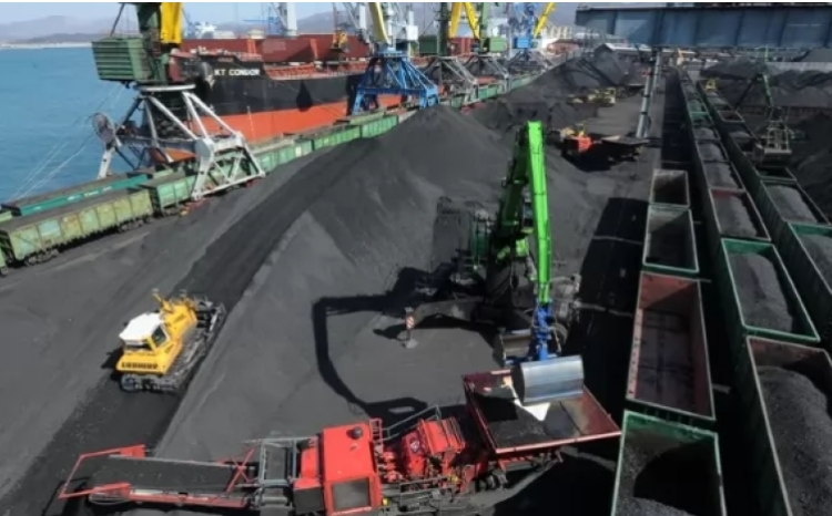 В Польше одобрили закон о запрете импорта угля из РФ