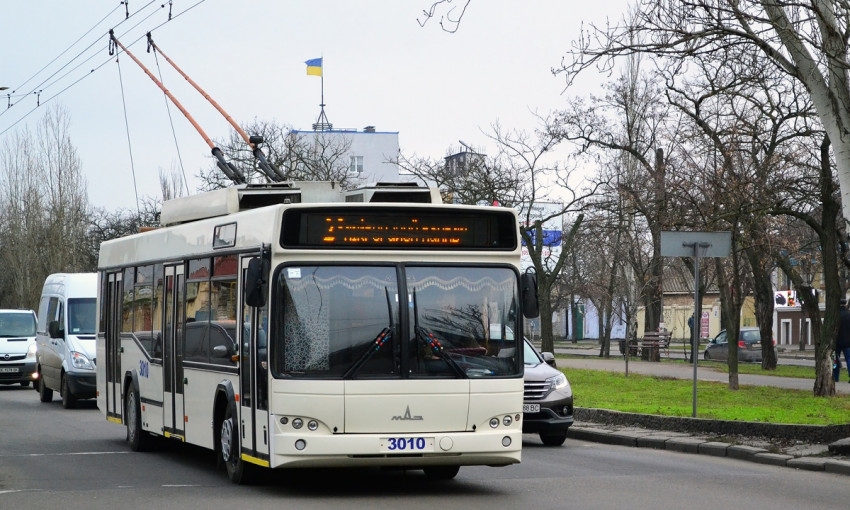 В Николаеве на маршруты вышло 185 единиц транспорта