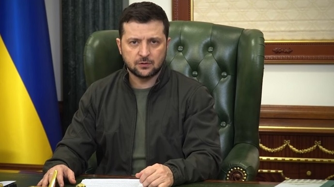 Зеленский создал восемь новых военных администраций на Донбассе