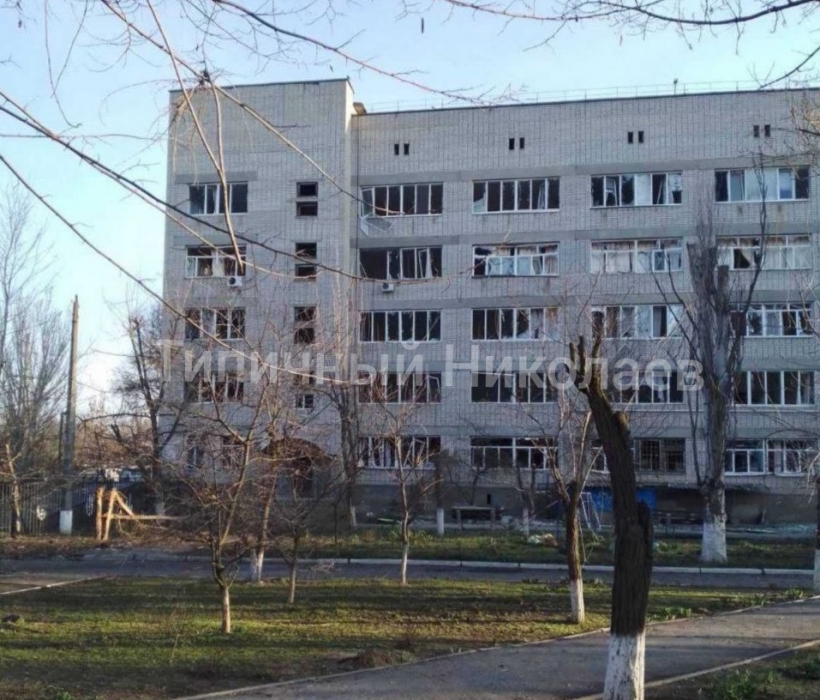 В Николаеве оккупанты обстреляли больницу (видео)