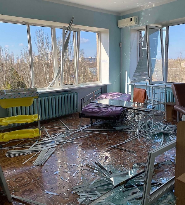 Обстрелы в Николаевской области: пострадали 49 человек, повреждены больницы, школы, сады и дома