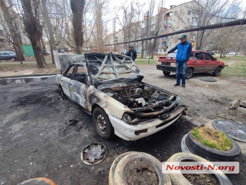 Последствия утреннего обстрела Николаева. Фоторепортаж