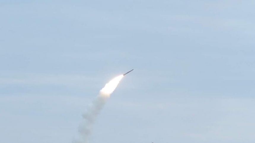 РФ ударила по ракетному заводу под Киевом