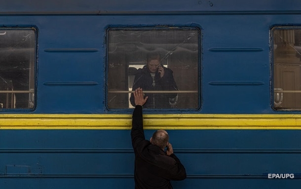 Более 12 млн украинцев покинули дома из-за войны, - ООН