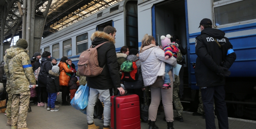 Каждые сутки из Николаевской области эвакуируют в среднем 600 человек
