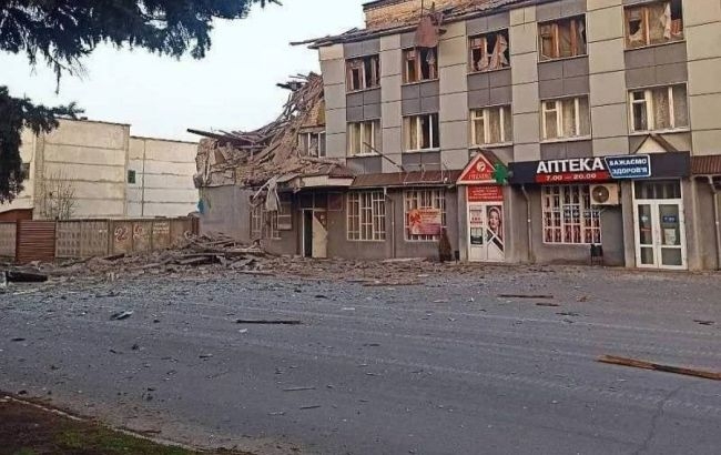 Появилось видео с места взрыва в здании полиции Кременной