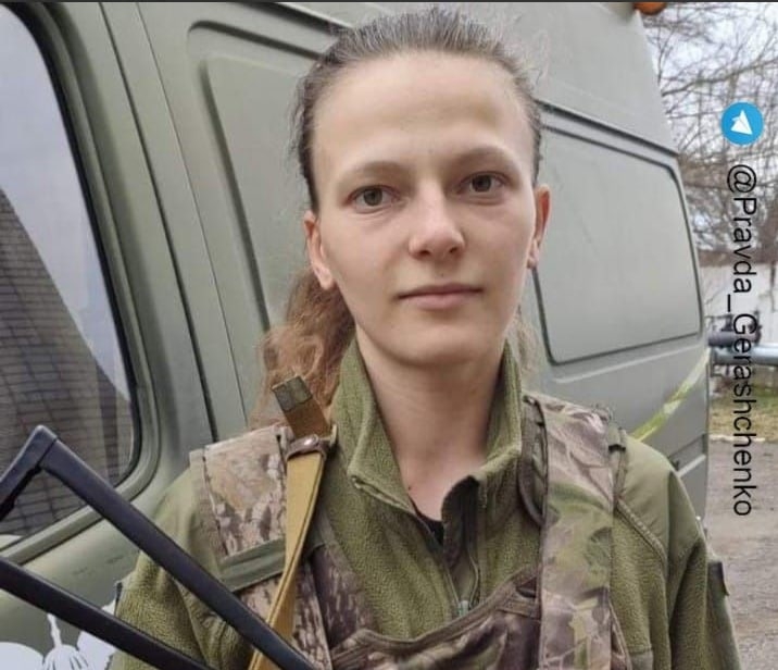 Медсестра, служащая в николаевской 79-й бригаде, мечтала стать врачом, но из-за войны вернулась в строй