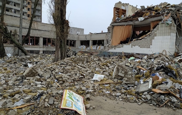 Из-за российской агрессии повреждено или разрушено около 60 библиотек