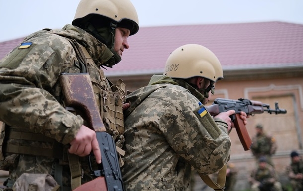 ВСУ в Николаевской области успешно наступают в направлении Каховки, - советник главы ОП