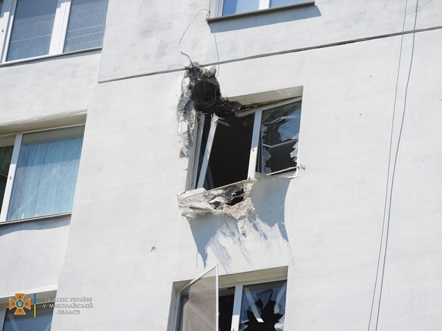 Видео последствий прилета снаряда в квартиру в Николаеве