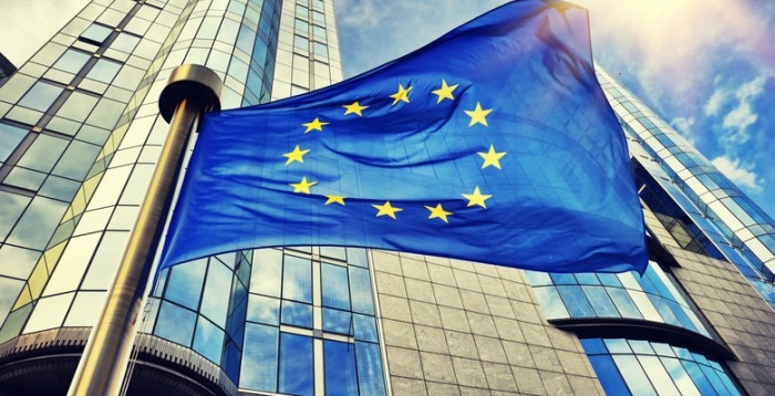 Еврокомиссия порекомендует предоставить Украине статус кандидата в члены ЕС