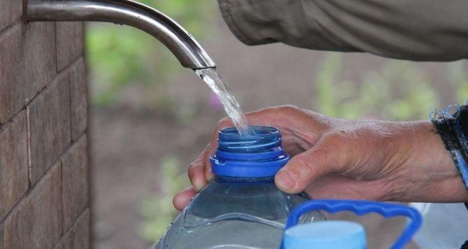 Где в Николаеве можно набрать очищенную воду: обновленные адреса
