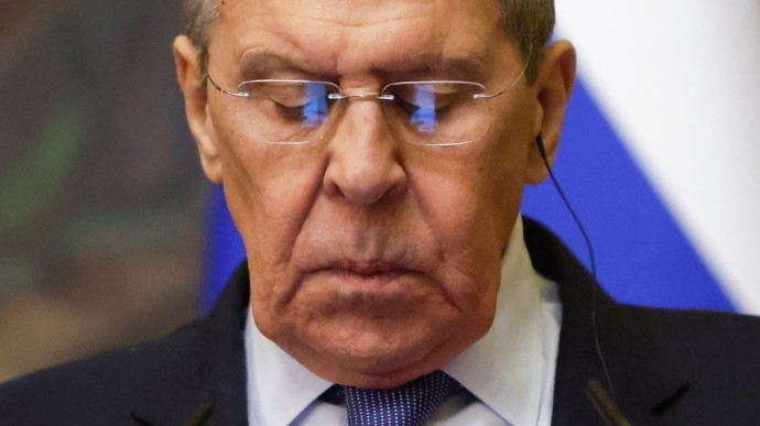 Лавров утверждает, что Россия не вторгалась в Украину