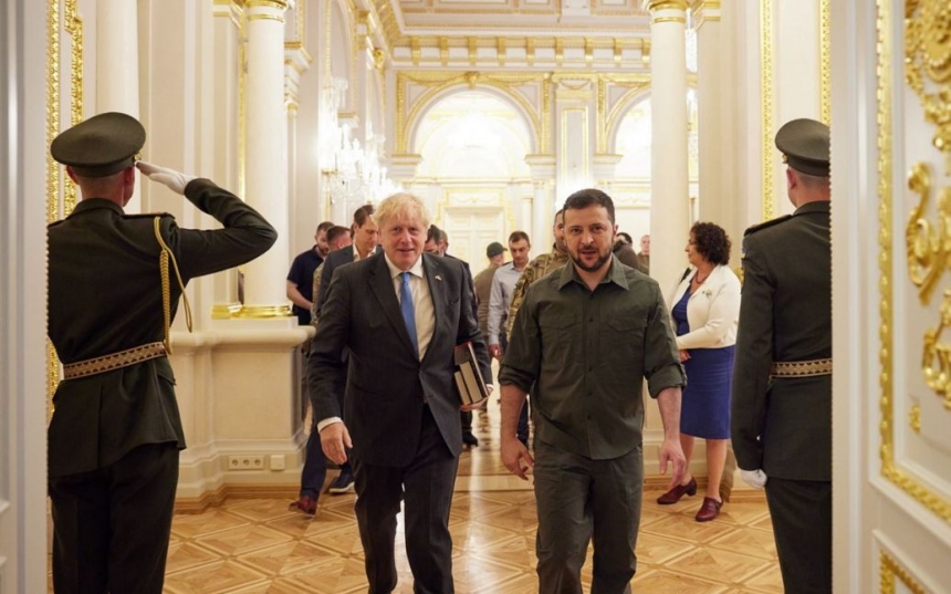 В Украину внезапно прибыл премьер Великобритании Борис Джонсон
