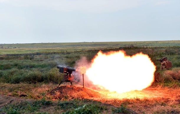 Десантники «демилитаризировали» две боевые машины пехоты оккупантов (видео)