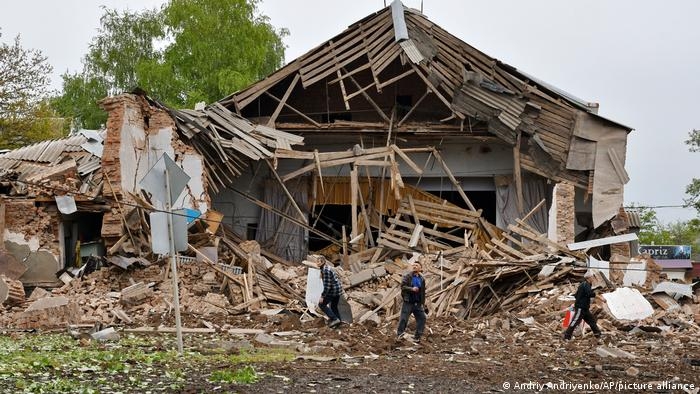 Повреждены дома, авто, уничтожены фермерские склады: последствия обстрелов Николаевской области