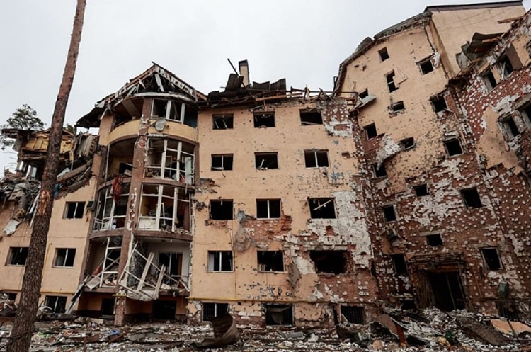 Украинцы могут получить до 30 тысяч евро из-за войны: как это сделать