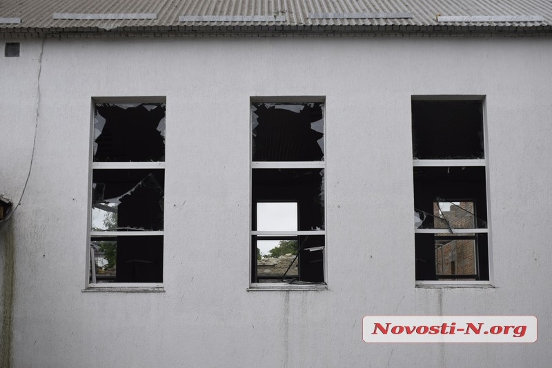 В Николаеве оккупанты обстреляли спортшколу