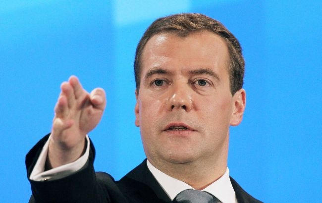 Медведев угрожает Третьей мировой войной за попытку «посягнуть» на Крым