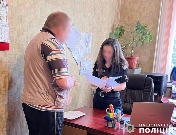 Расклеивал листовки: житель Первомайска призывал ВСУ сдаваться оккупантам