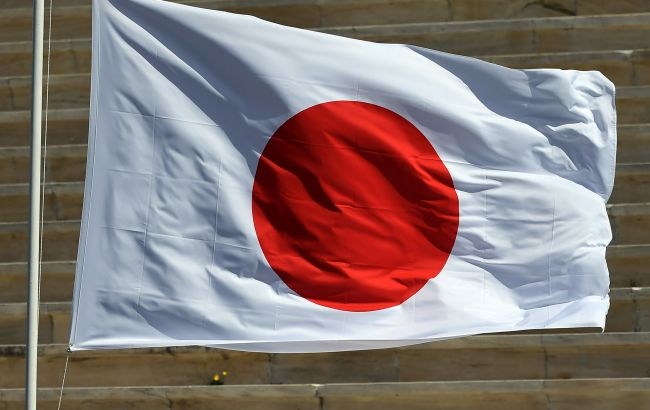 В Японии совершено покушение на экс-премьер-министра двумя выстрелами в спину