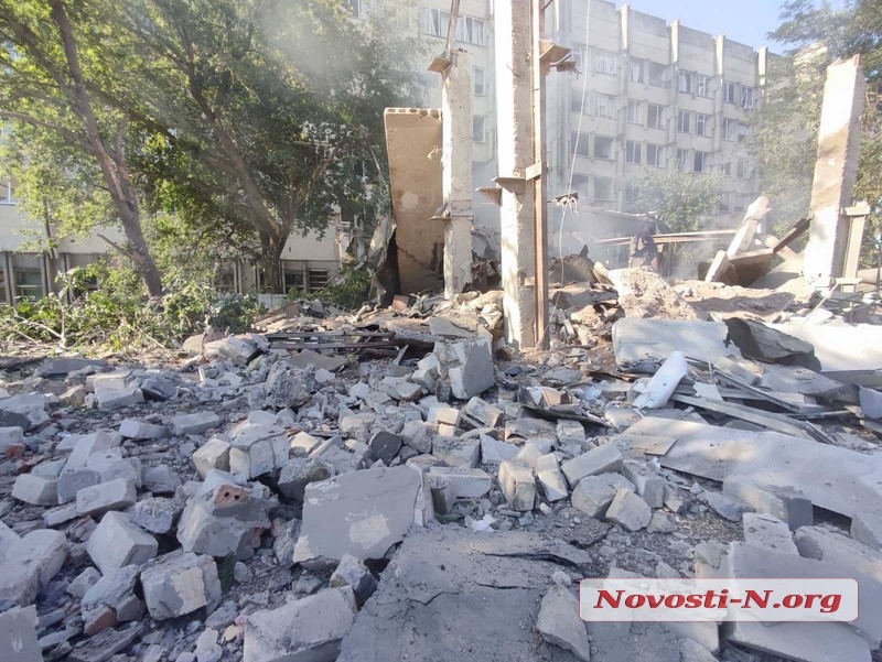 Массированные удары по городам и селам Николаевской области: есть погибшие