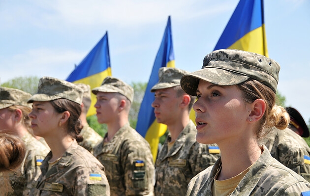 В історії ЗСУ вперше з'явиться уніфікована жіноча військова форма