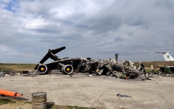 У Мелітополі окупанти вже відбудували розбитий ЗСУ аеродром, - ЗМІ