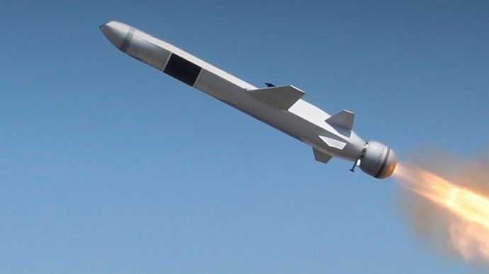 Над Південноукраїнською АЕС пролітали принаймні п'ять крилатих ракет, - МВС