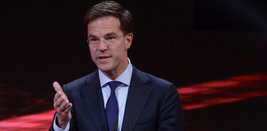 Премьер Нидерландов пообещал не прекращать поставки оружия в Украину