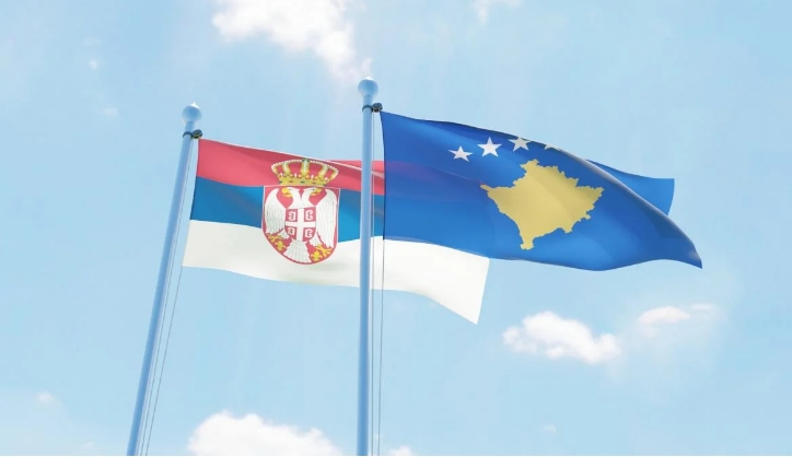 Влада Косова почала видавати документи сербам
