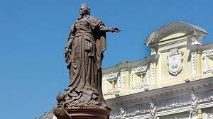 Зеленский ответил на петицию о сносе памятника Екатерине II в Одессе