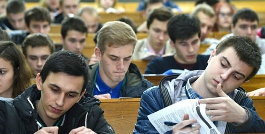 Українські прикордонники не випускають студентів іноземних вишів на навчання: що відбувається