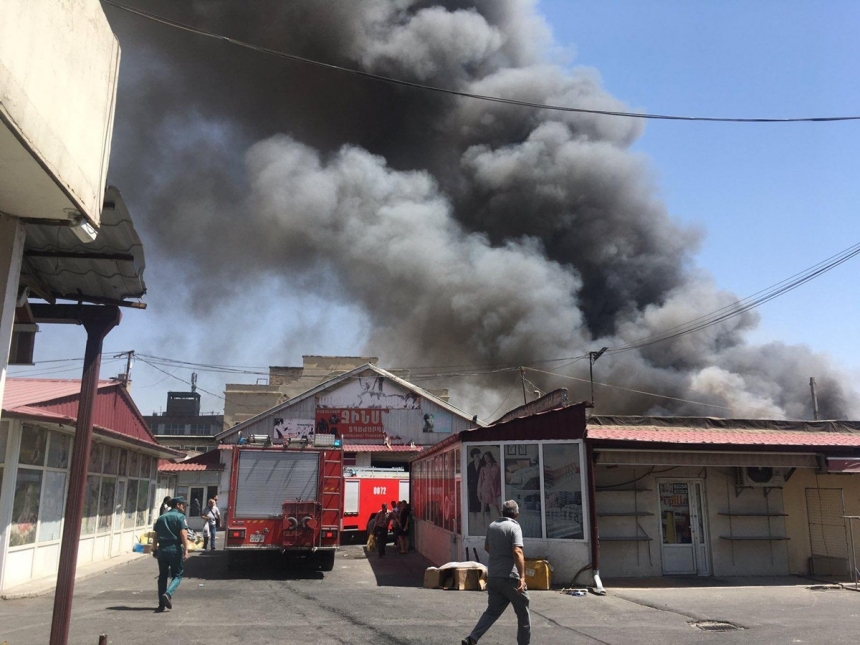 У Єревані пролунав потужний вибух (відео)