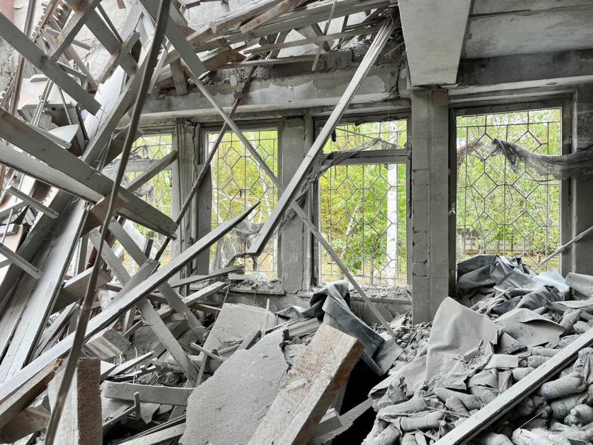 Сенкевич показав, що залишилося від зруйнованої ракетами миколаївської школи (фото)