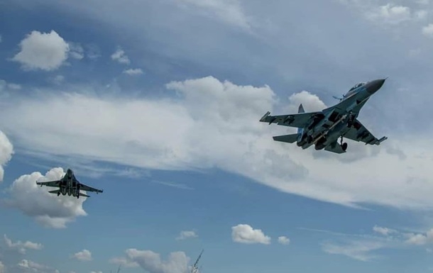 ЗСУ завдали 10 групових авіаударів по військам РФ