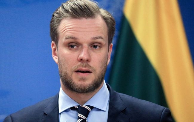 МЗС Литви закликає ЄС ухвалити єдине рішення щодо скасування віз для росіян