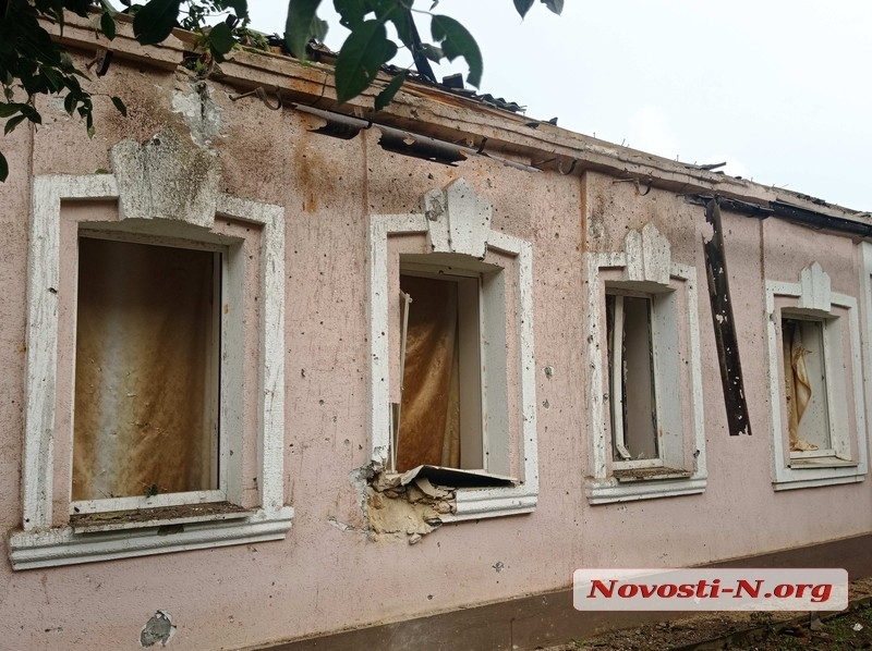 В результате обстрела Николаева пострадали более 30 жилых домов