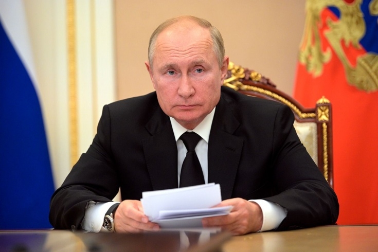 В РФ выяснили, сколько россиян слепо верят Путину