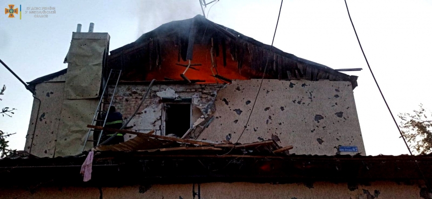 Николаевскую область обстреливали авиацией и артиллерией: разрушены жилые дома