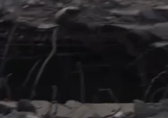 В сети опубликовали видео того, как выглядит после обстрелов ВСУ мост возле Каховской ГЭС