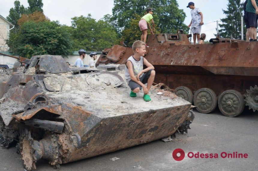 В Одессе открылась выставка уничтоженной российской техники (фото, видео)