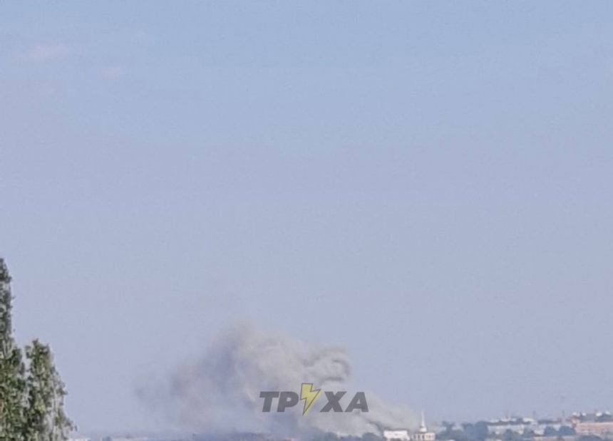 У Миколаєві лунають гучні вибухи: оголошено повітряну тривогу