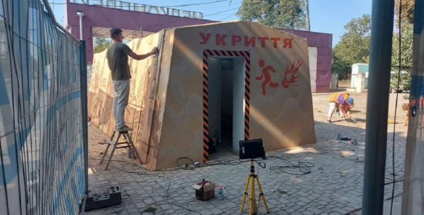 У Миколаєві встановлять зупинки-сховища