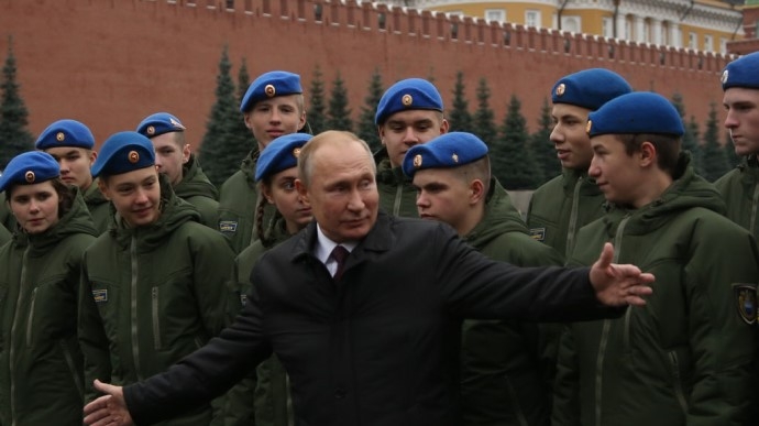 Скрытая мобилизация в РФ докатилась до Москвы и Питера, – разведка