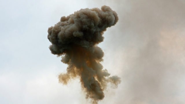 У Миколаєві лунають гучні вибухи: оголошено повітряну тривогу