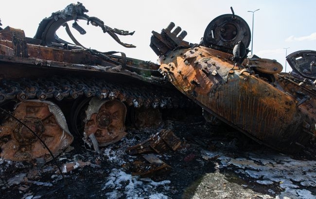 Миколаївські десантники знищили два російські танки і живу силу противника (відео)