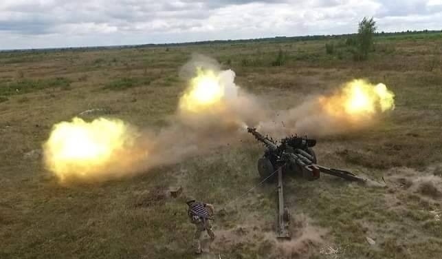 Враг ведет боевые действия интенсивнее всего на Южнобугском и Донецком направлениях, - Генштаб